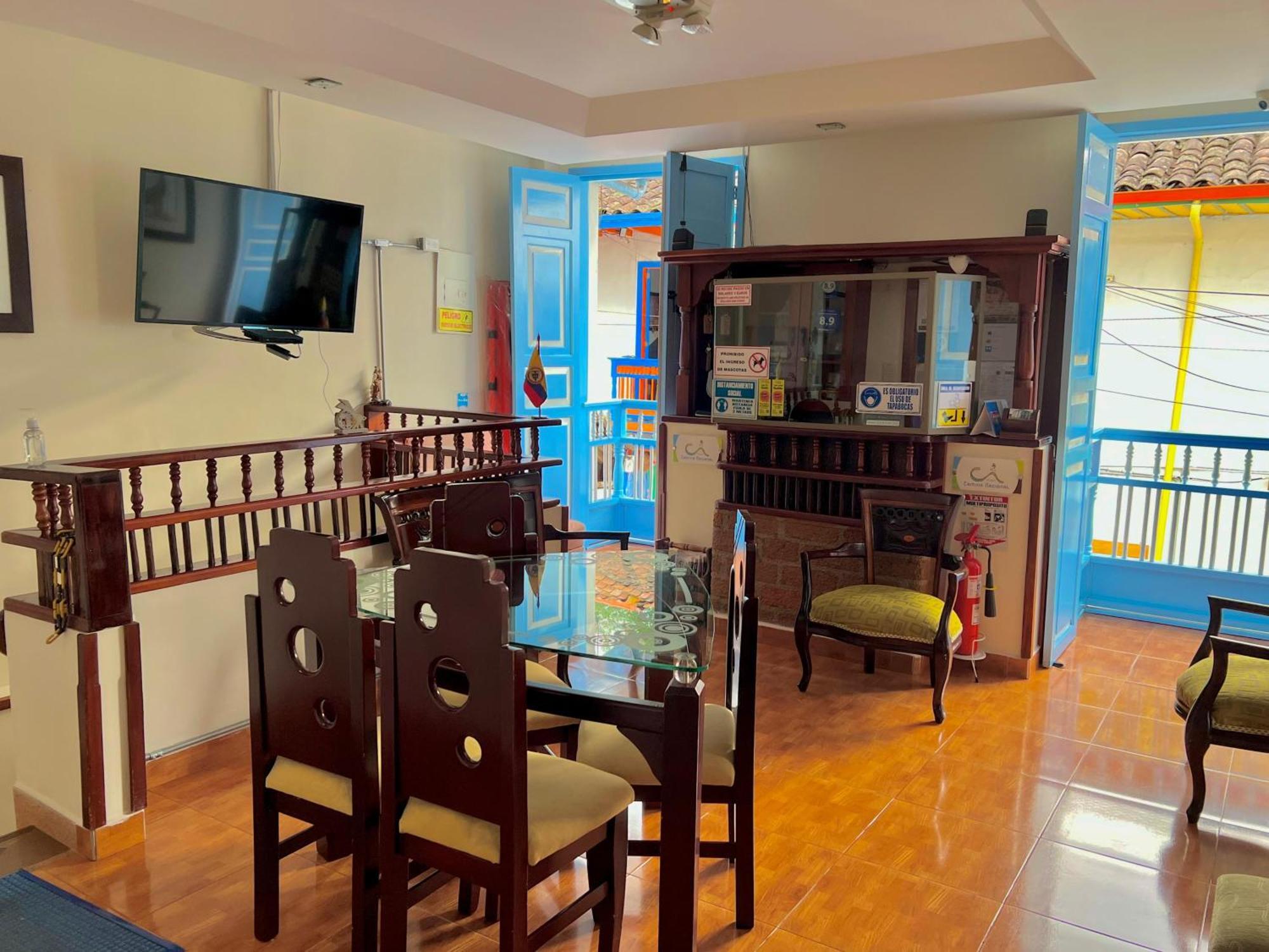 Hotel Camino Nacional Саленто Екстериор снимка