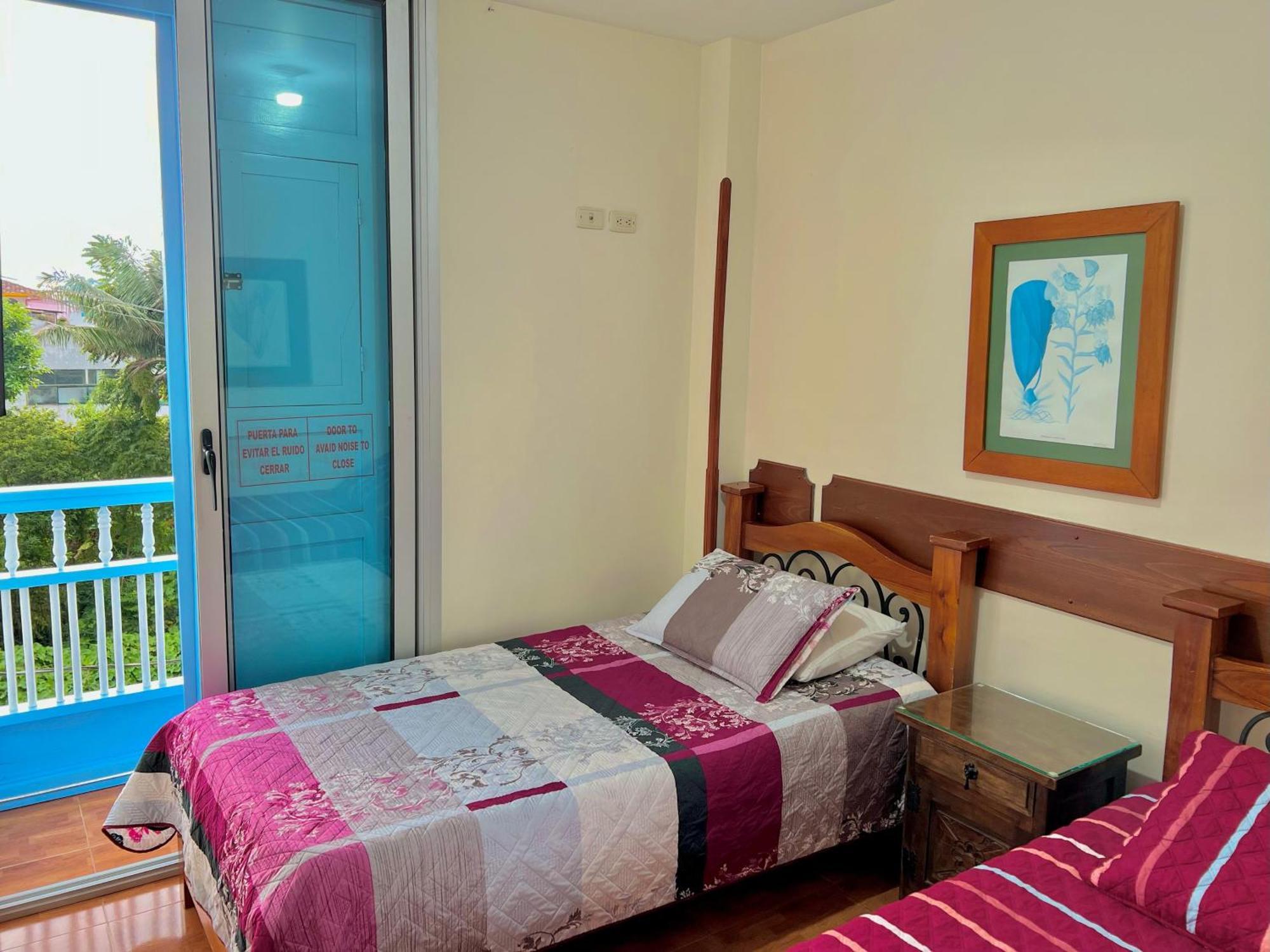 Hotel Camino Nacional Саленто Екстериор снимка
